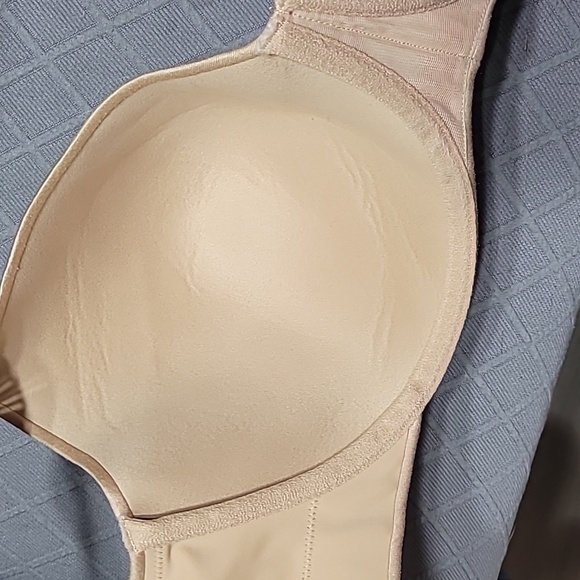 Cacique Bra 44D Backsmoother Lightly Lined Balconette Beige Underwire NWOT - Picture 5 of 8